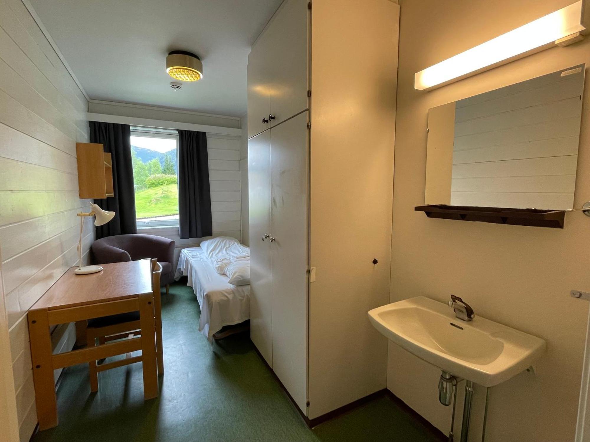 Forde Sommarhotell Екстериор снимка